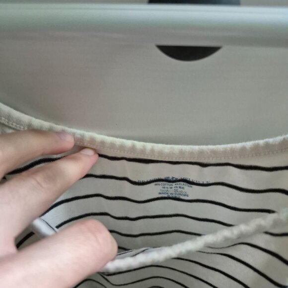 BRANDY MELVILLE TANK - Picture 2 of 5